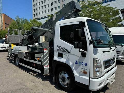 3.5톤 고소작업차 2017년식 사진 1