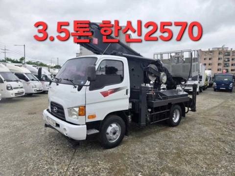 3.5톤 고소작업차 2012년식 사진 1